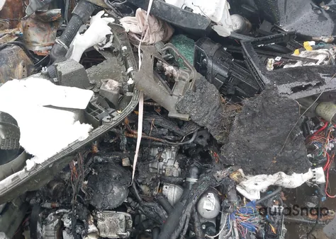 2025 Hyundai Santa Fe Calligraphy z USA, uszkodzony, nr VIN 5NMP5DGL8SH071490